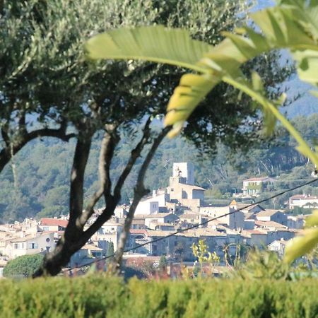 Bastide Les 3 Portes Saint-Paul-de-Vence Exterior photo
